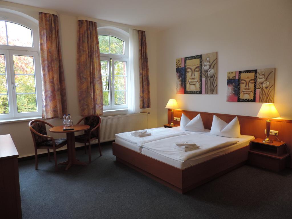 Hotel Carl Von Clausewitz 부르크 바이 마그데부르크 외부 사진